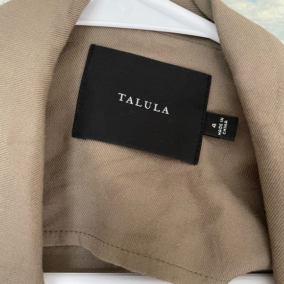 Talula linen blend light brown blazer jacket size 4 NWOT - Picture 2 of 5